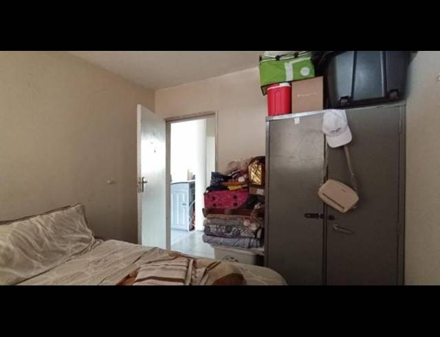 2 BEDROOM APARTMENT FOR SALE IN PRETORIA WEST